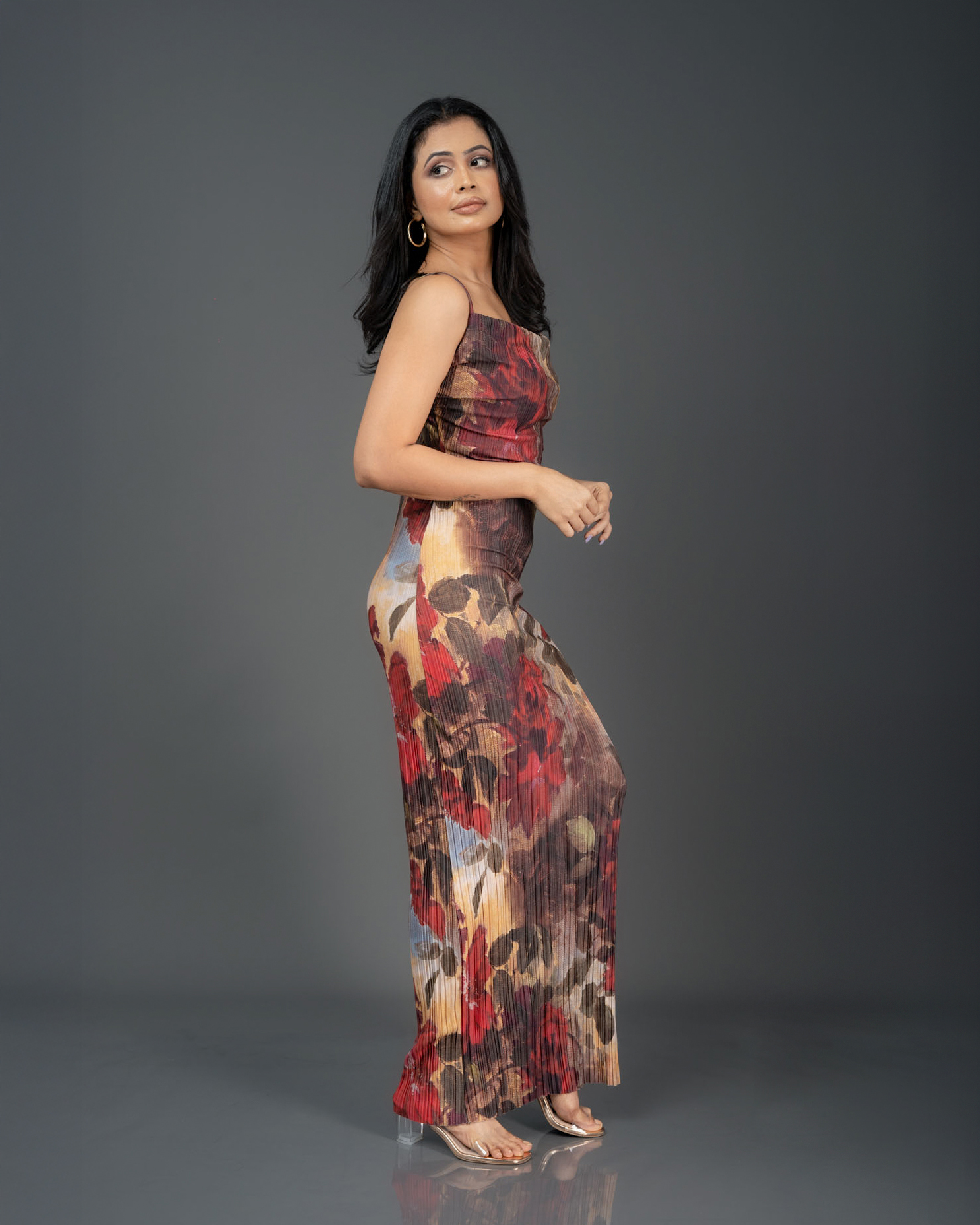 Floral Printed Plisse Strappy Maxi Dress - Image 2